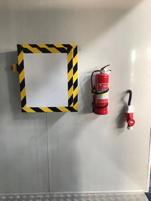 Convenient Spray Painting Mobile Container Spray Booth Garage Spray Booth For Repairs