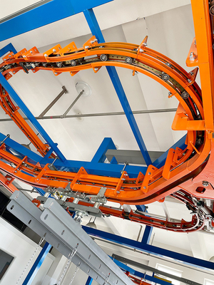 High-Performance Paint Booth Man Lift for Painting and Baking in One System